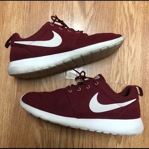 Nike Roshe 1 “Maroon/White” Men’s Shoes